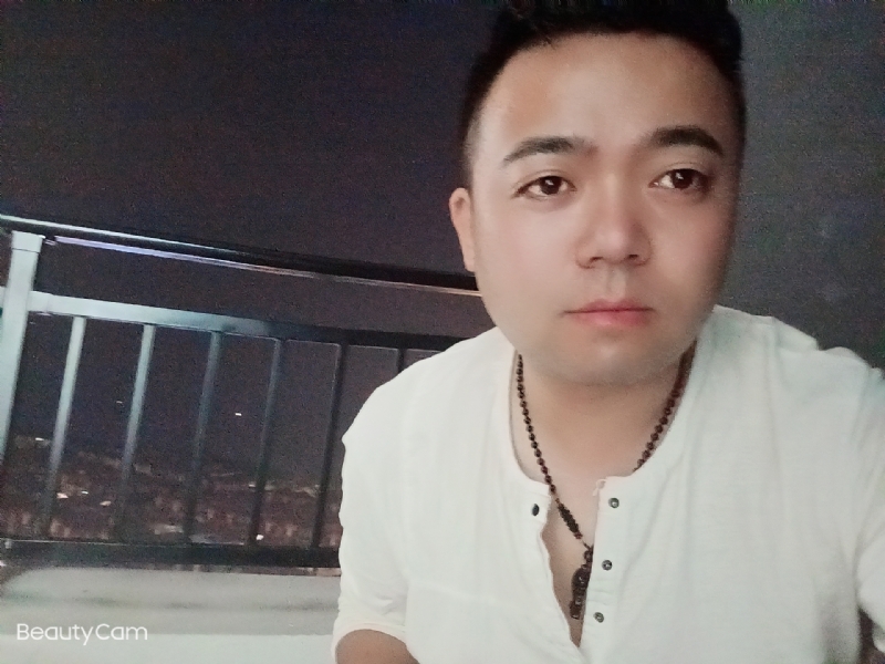 可么嗯哼的第二张照片--黔西交友中心